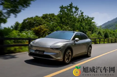 乐道L60：被严重低估的SUV！续航超700km，3分钟换电，家用真香-1