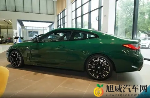 买豪华轿跑看这款！敞篷、两门全都有，宝马4系保姆级导购指南-1