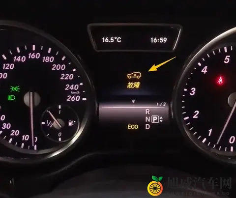 迪丽热巴杨幂被C到流口水：明星纷纷“流口水”，新车设计惊艳内外-3