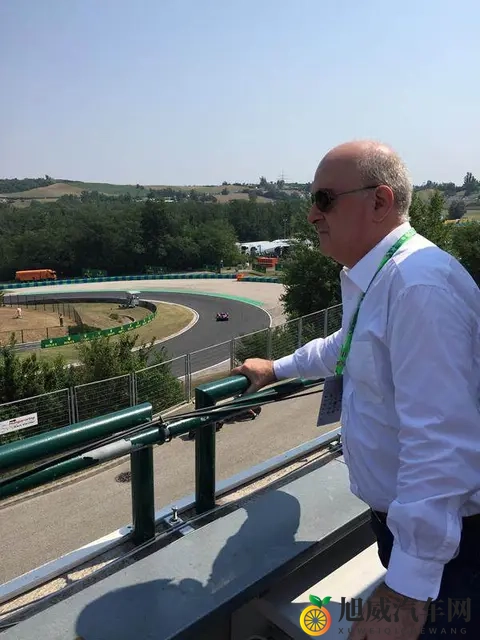 一位塞尔维亚工程师的飞驰人生-1