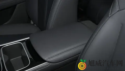 限时688万，银河星耀6上市，油耗28L，标配400V快充-1