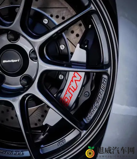 本田雅阁改装MUC前轮CX4四活塞刹车卡钳-2