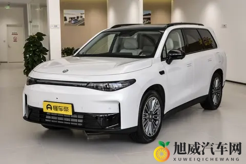 新车  纯电_增程可选，分体式头灯，零跑C16同级，星途ET7实车曝光-3