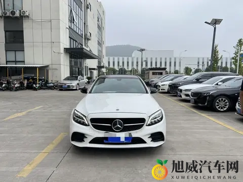 15万多拿下优雅座驾，2021款奔驰C级，都市白领新选择？-3