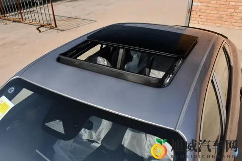 10万级运动轿车怎么选?看这款:第三代领克 03-1