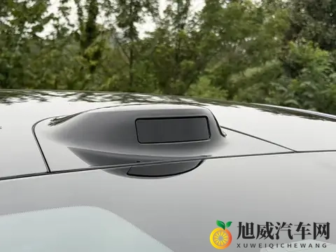 不到14万可买，标配百万底盘+激光雷达，这台央企新车太炸裂了！-3