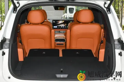 家用六座SUV,深蓝S09和领克900怎么选?看完对比就明白了-1