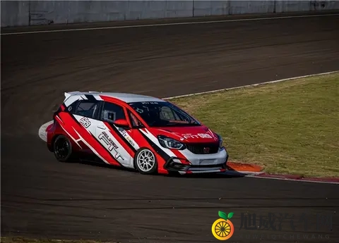 飞度销量“崩盘”？别被骗了，真相是它根本不够卖！-3