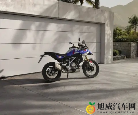宝马双缸 F450 GS 即将上市，售价人民币6万7千5！（国外售价）-2