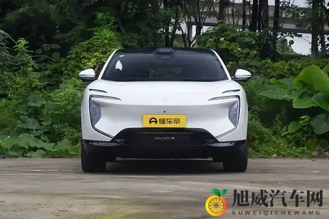 这款中型SUV，华为系满血登场，“入门即满配”不是口号-2