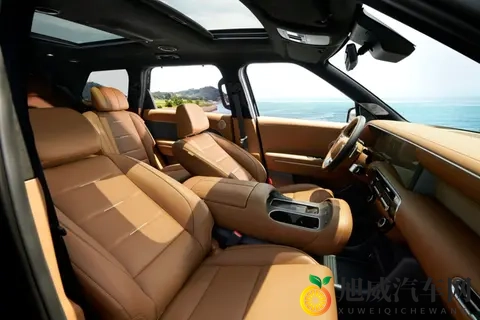 帕里斯帝：27 万多带按摩座椅，续航能跑 1000 公里-1