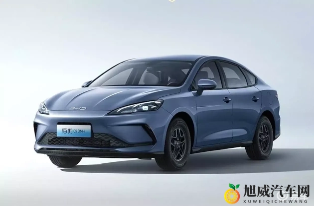 打扑克软件又叫又疼：汽车娱乐系统新功能引热议，安全驾驶需谨慎-2