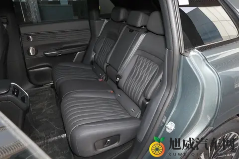 限时置换补贴1万，配雪豹四驱+飞鱼底盘20，2025款星纪元ET香吗?-1