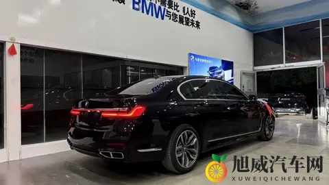 20万拿下当年百万级座驾，宝马7系也能成为你的行政伙伴-1