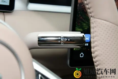 第三代蓝电 E5 PLUS来降维打击了，这次是12万级的插混SUV-3