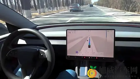 揉我胸 啊 嗯～流水了：挑选舒适性能卓越汽车攻略，享受智能驾驶新体验-3