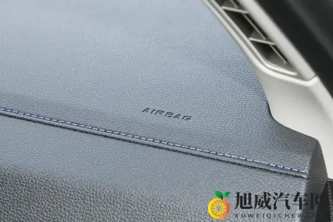 福特领睿2025款购车指南手册：那个版本性价比最高-2