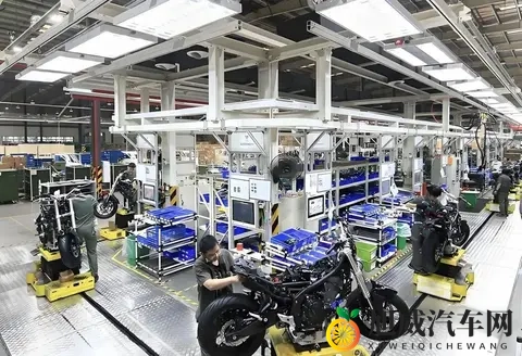 打扑克的剧烈运动：扑克游戏中的竞技狂欢-3