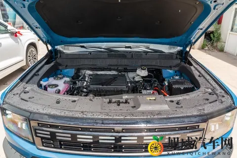 15万左右买SUV，这辆全能方盒可城可野，适合全家出行-3