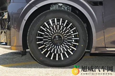 家用MPV新选择，宜商宜家的极氪009，11月福利再加码-1