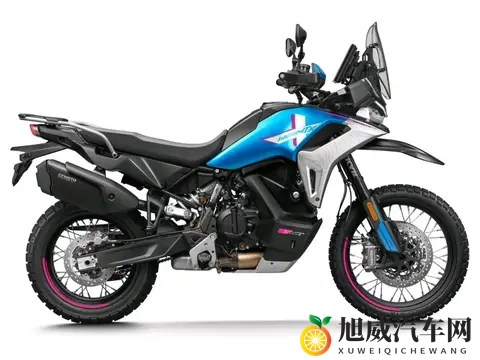 9分10秒落地窗头撞玻璃视频播放：高速惊魂！驾驶员头部撞击玻璃，揭秘行车安全警示！-2