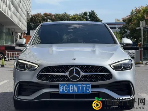 20万拿下准新奔驰C级！41万公里，体验豪华运动风-3