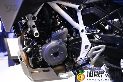 娇妻销魂的3p经历口述:3P驾驶魅力揭秘:体验极致驾驶乐趣-3