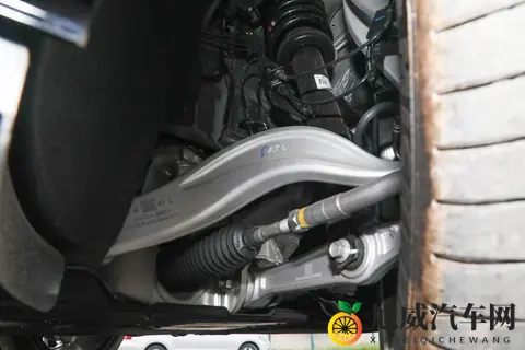 红旗H9购车指南：哪款配置最适合你？看完不再纠结-2