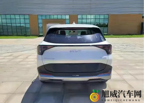 新款起亚狮铂拓界实车亮相 采用全新设计 广州车展亮相-2