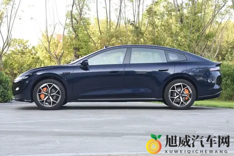 启源A06掀桌子!全系标配双叉臂悬架+软硬可调减震,11月9日上市-2