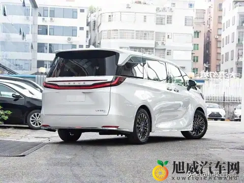 1199万起!雷克萨斯LM改款暗藏玄机-1