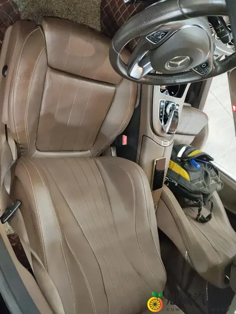 7万公里一手奔驰E200L，18万不到的商务座驾-2