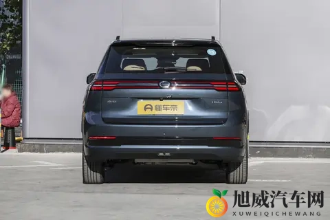 亏电油耗55L，续航1240km！AION i60增程版：20万配置竟卖12万多-3