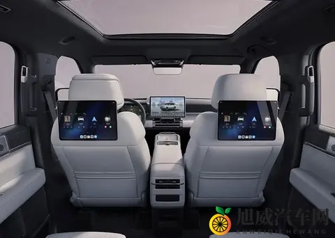 免费十八禁：电动汽车革命，揭秘未来出行新趋势-1