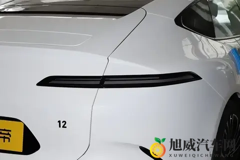 全系标配四激光雷达，26款新车正式上市-3