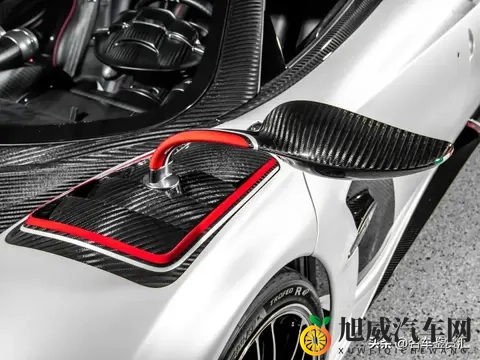 每日超跑系列:2020 帕加尼 Huayra Roadster BC Quaranta-2