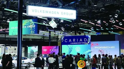 进博会12家顶级车企参展 特斯拉Cybercab亚太区首秀-3