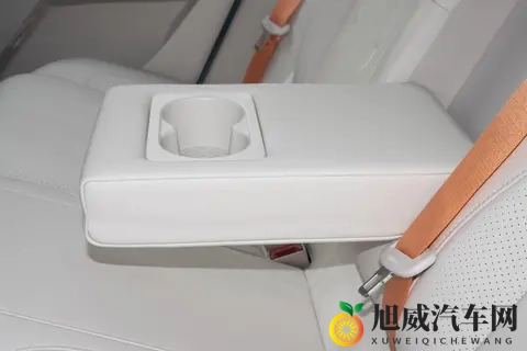 “智美超能轿跑” 东风奕派eπ007+: 没有花里胡哨, 只有实在表现-3