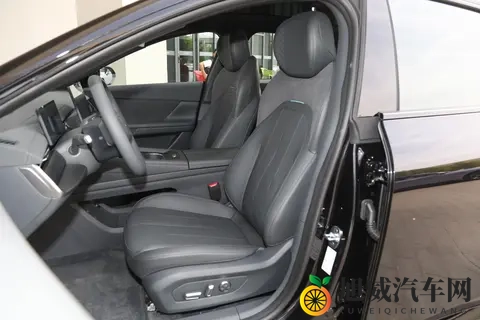 颜值性能全都要 东风奕派eπ007和昊铂GT Lite如何选-1