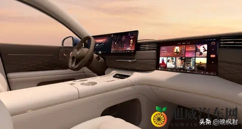 智己LS9内饰细节曝光，六座车里藏了块吸顶屏,预售倒计时今晚揭晓-1