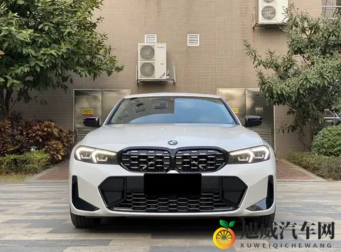 20万出头，拿下准新一手宝马3系曜夜，圆你蓝天白云梦？-1