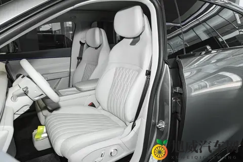 月供无压力？11月订车免息3年，还有“猎鹰”系统护全家出行周全-3