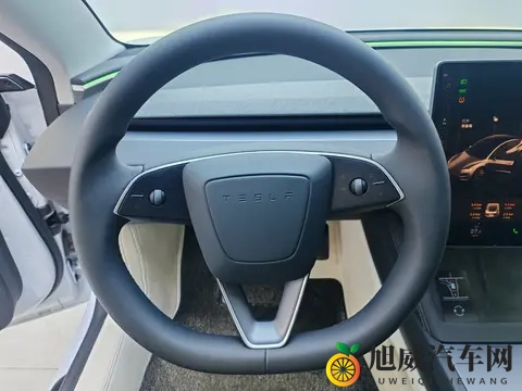 准新一手特斯拉Model3，19万不到，通勤代步值不值？-2