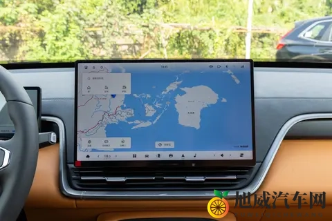 2026款东风奕派eπ008五座版：一款体现实用主义的家用车-1