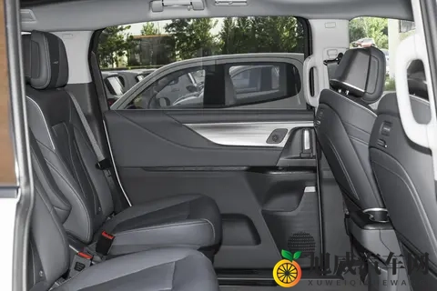 别克GL8购车手册：配置差异解析与选买推荐-1