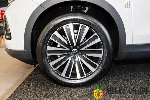 中大型SUV怎么选？2025款大众揽巡配置对比+选买指南-3