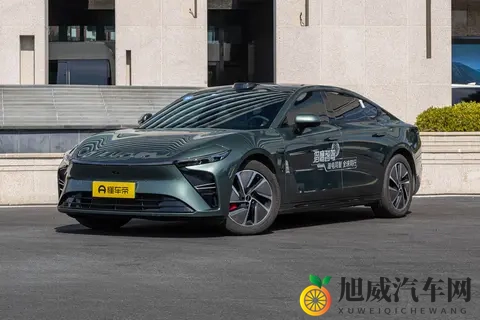 11月买车正当时！超能智享美学轿跑星纪元ES，该买的版本都在这儿-1