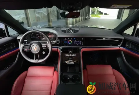 29T行政加长Panamera，准新一手车，104万多体验陆地飞行！-2