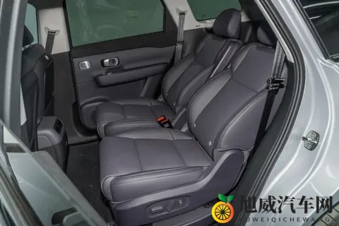 零跑C16增程式：激光雷达智尊版6座，20万以内的新能源SUV-1