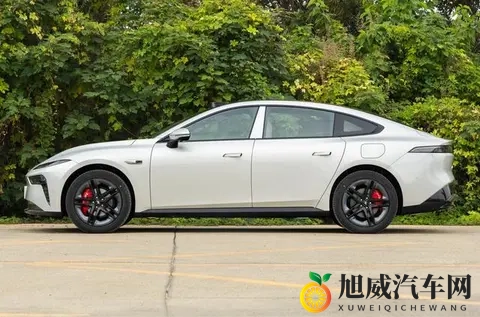 奕派科技eπ007+到店实拍：11月10日正式上市，预售1499万元起-2